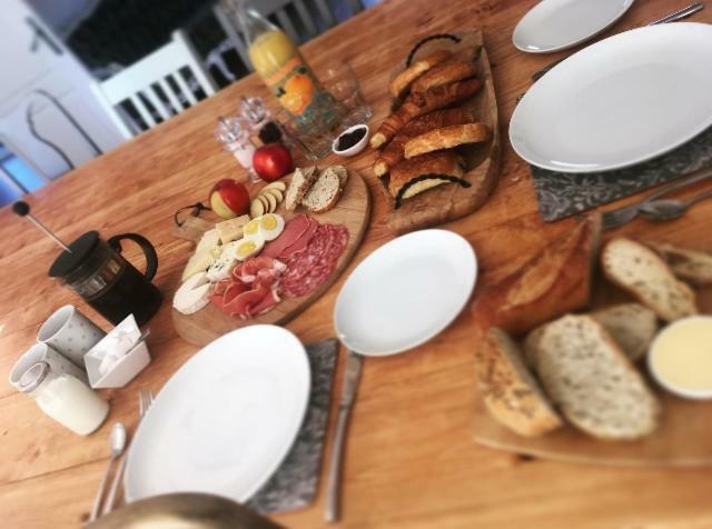 Mazerolles  Chez Broche Bed & Breakfast エクステリア 写真